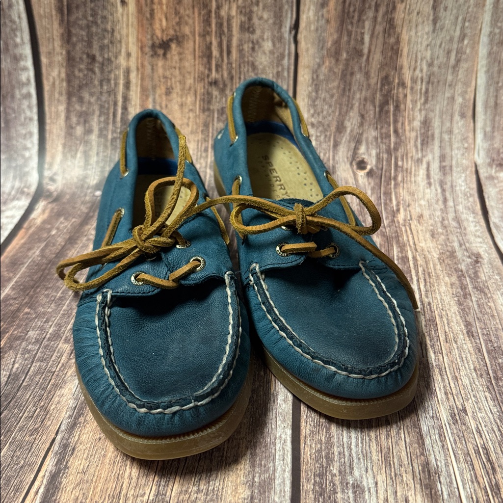 Preowned Sperry Teal Loafers Size 6.5 Item #Phk6898